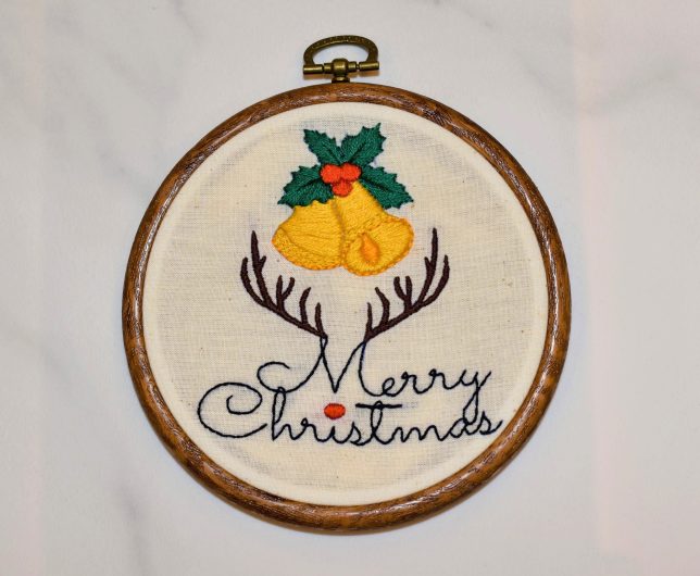 Merry Christmas – Simple design. Bells with Reindeer horns –&nbsp;EM-AR0000173